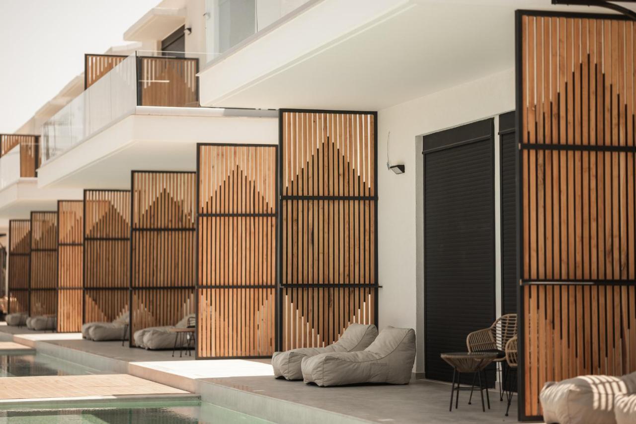 Salt Boutique Hotel Palouki Bagian luar foto