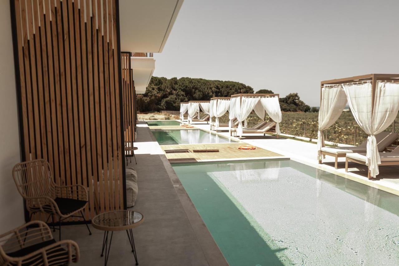 Salt Boutique Hotel Palouki Bagian luar foto
