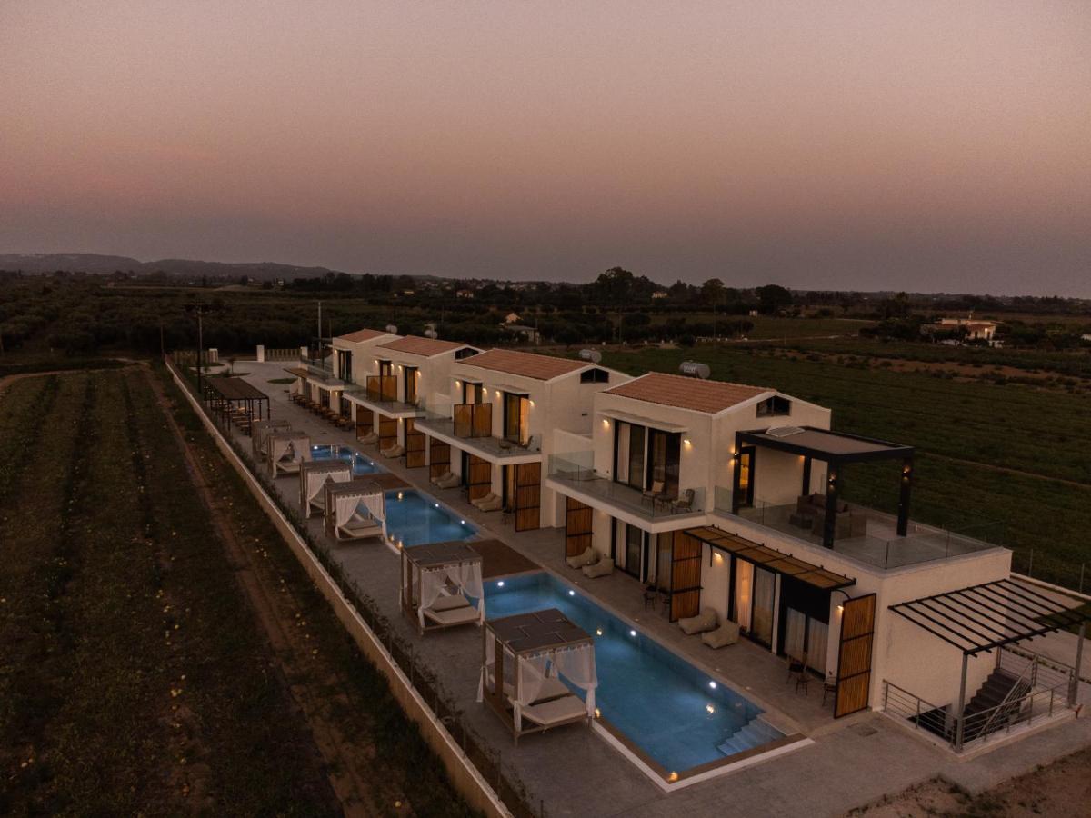 Salt Boutique Hotel Palouki Bagian luar foto