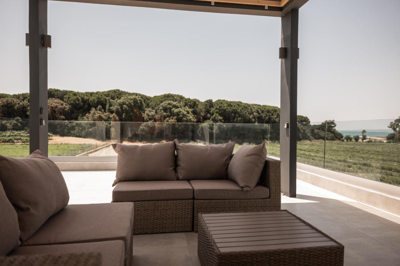 Salt Boutique Hotel Palouki Bagian luar foto
